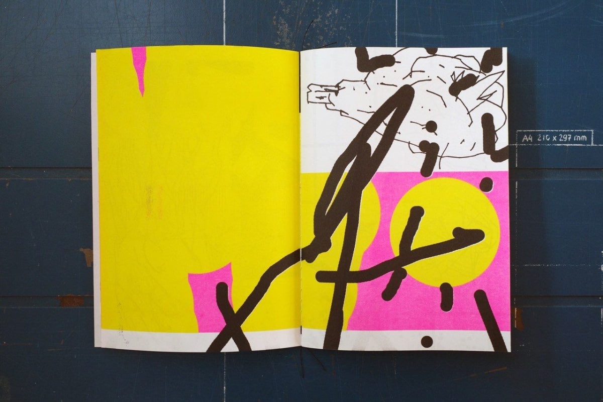 Boek: HMX & HESP - INBETWEEN