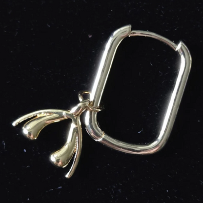 ODE Women Clit Drop Charm Hoop GP