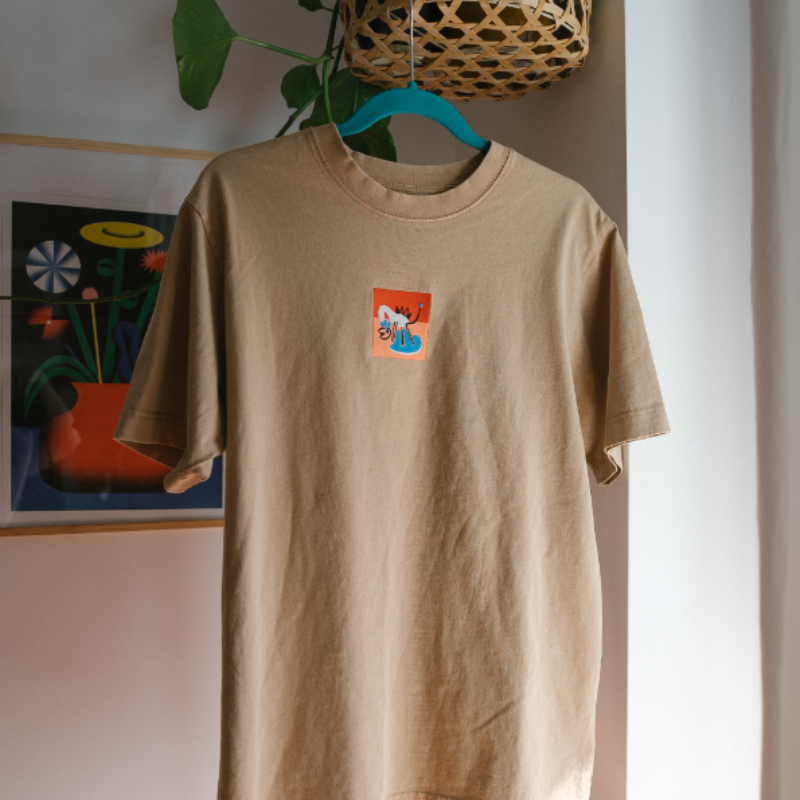 Shirt 'Monster' lichtbruin