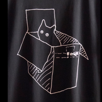 Shirt zwart 'Kat in DOOS'