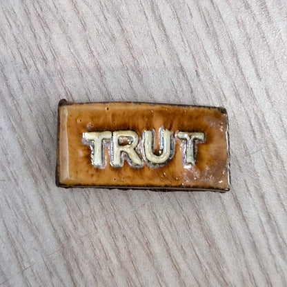 Magneet 'TR*T'