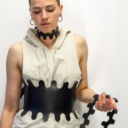 Choker SQUIGGLE zwart HEIJST